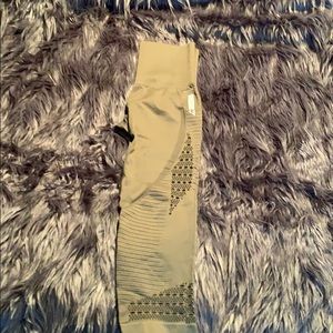 Gymshark leggings crop